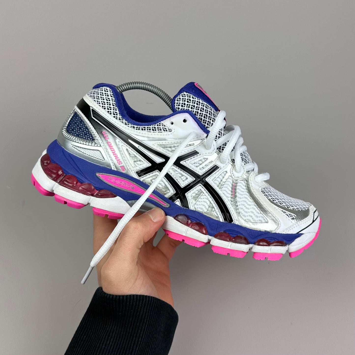 NIMBUS 16