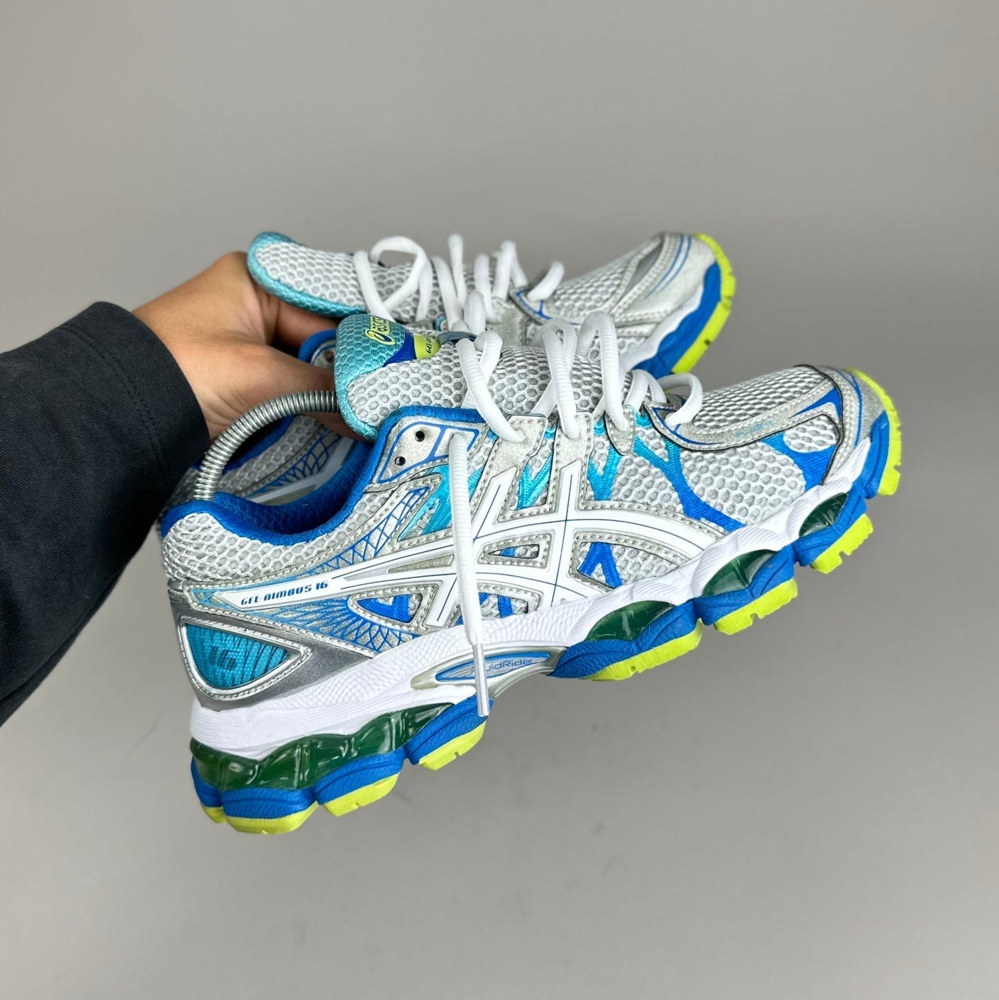 NIMBUS 16